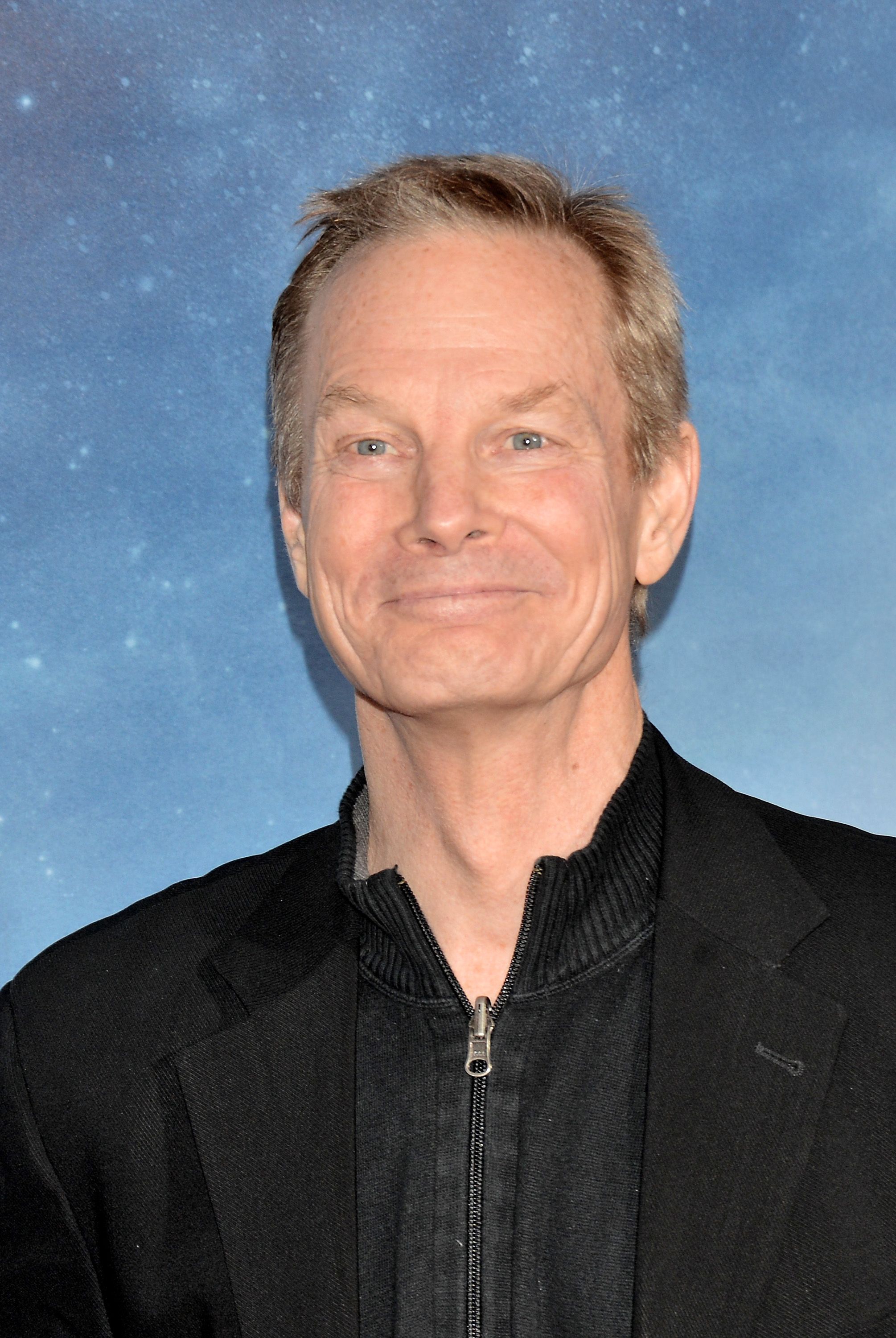 HeaDSHOT of Bill Irwin