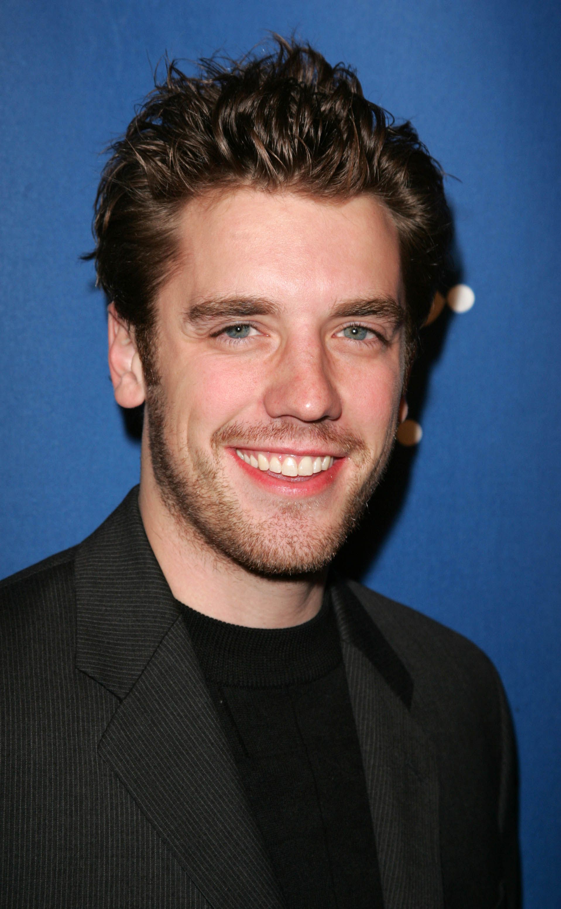 Headshot Of Bret Harrison