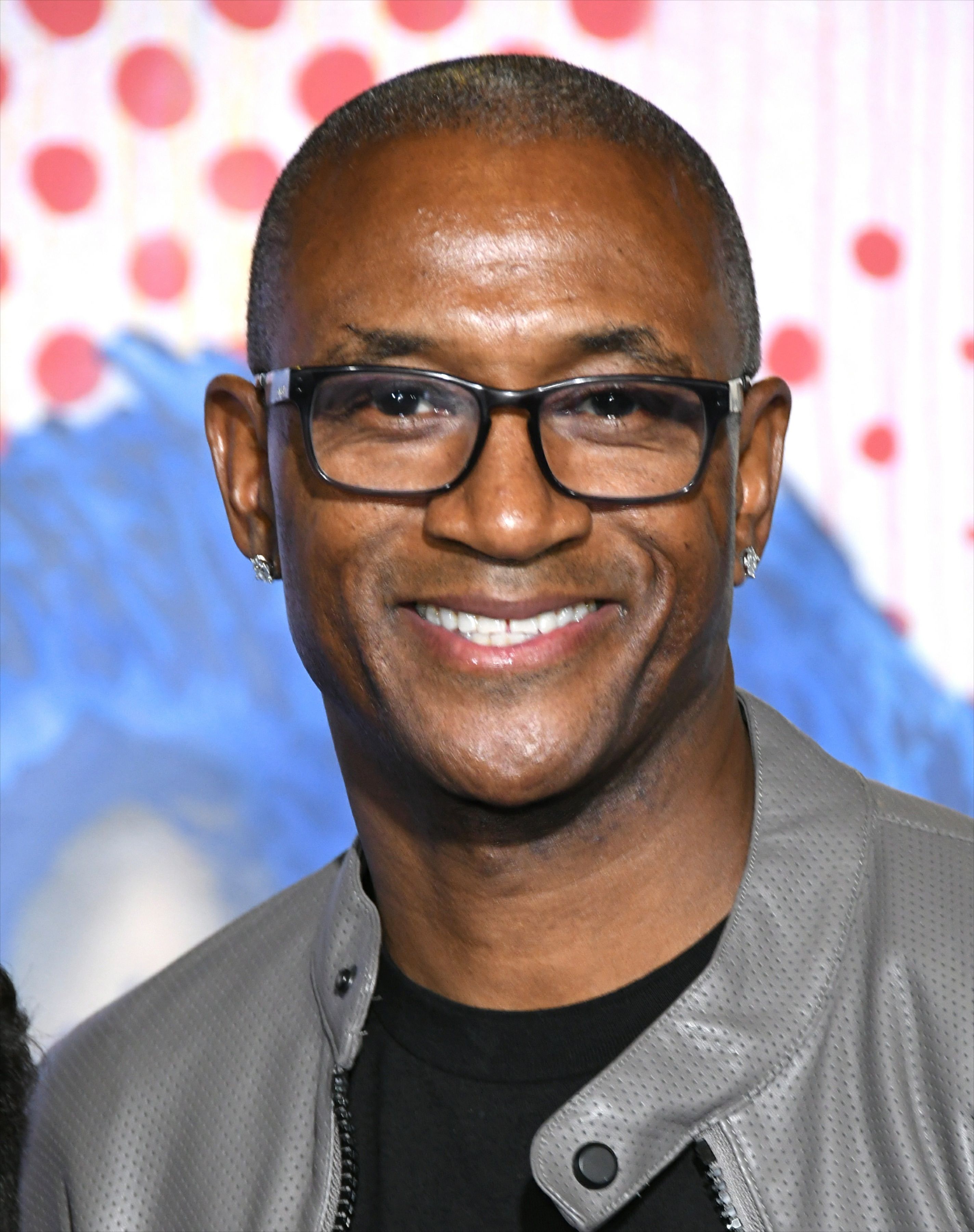 Headshot Of Tommy Davidson