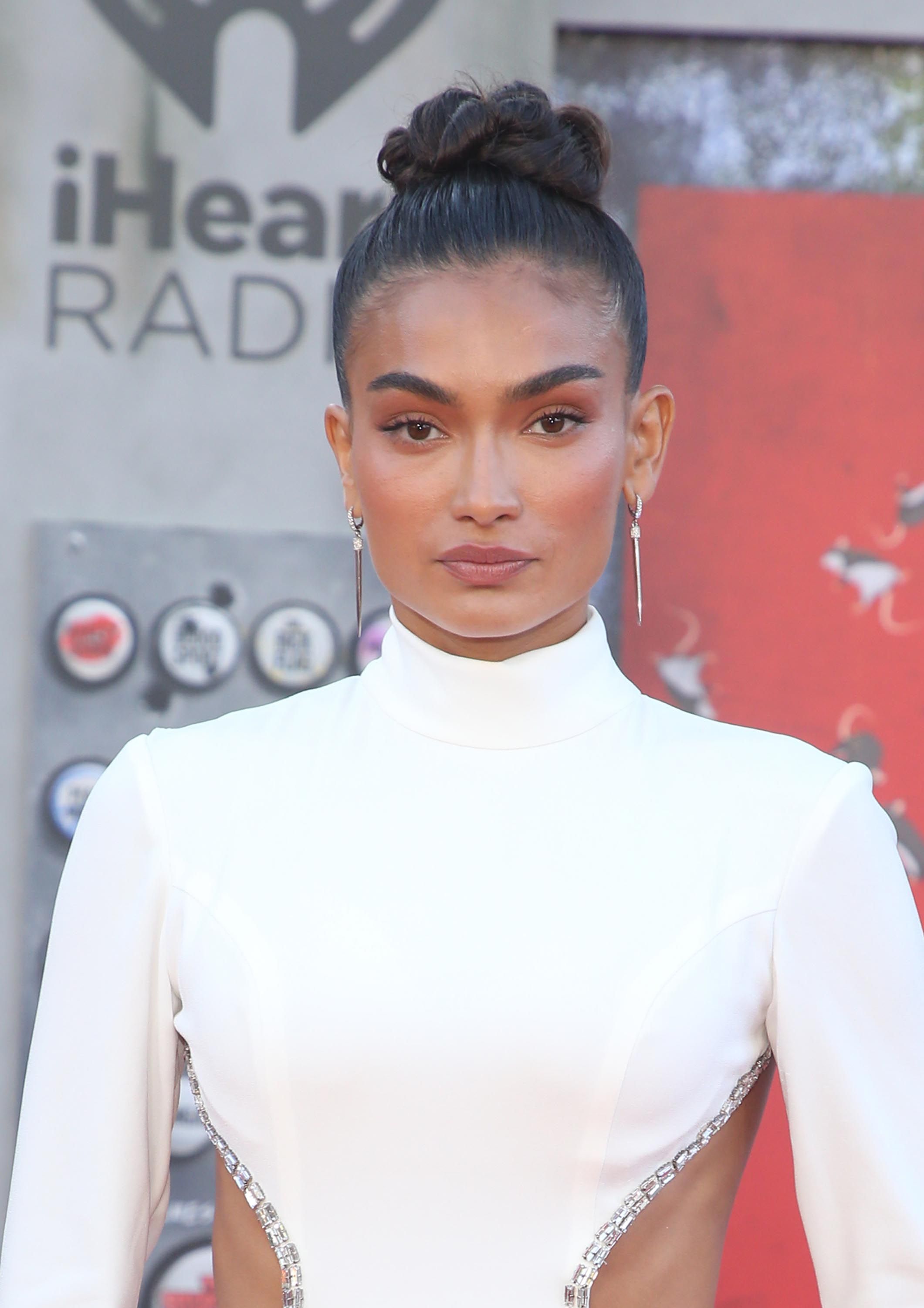 Headshot Of Kelly Gale