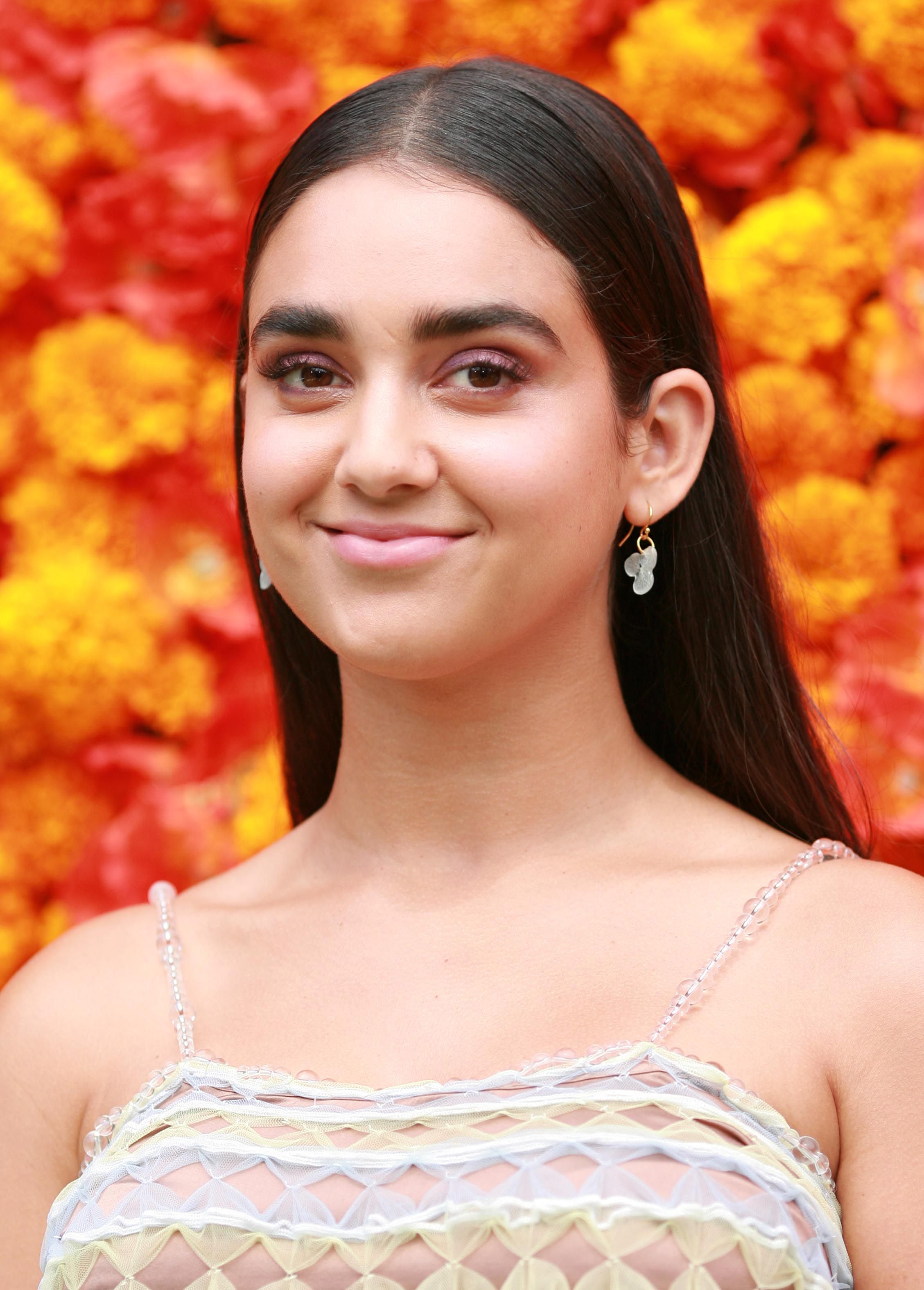 HeadsH๏τ Of Geraldine Viswanathan