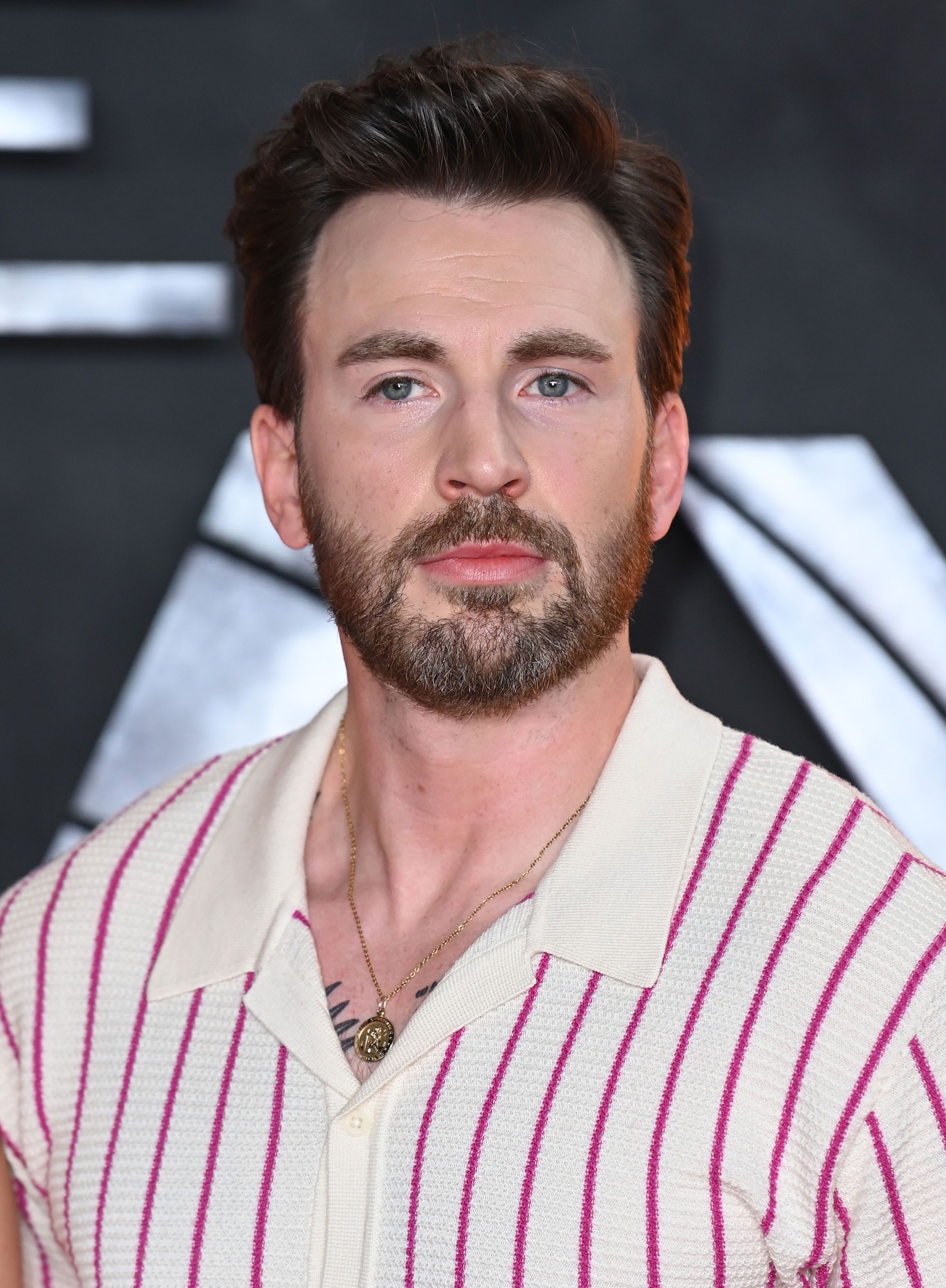 Headshot OF Chris Evans