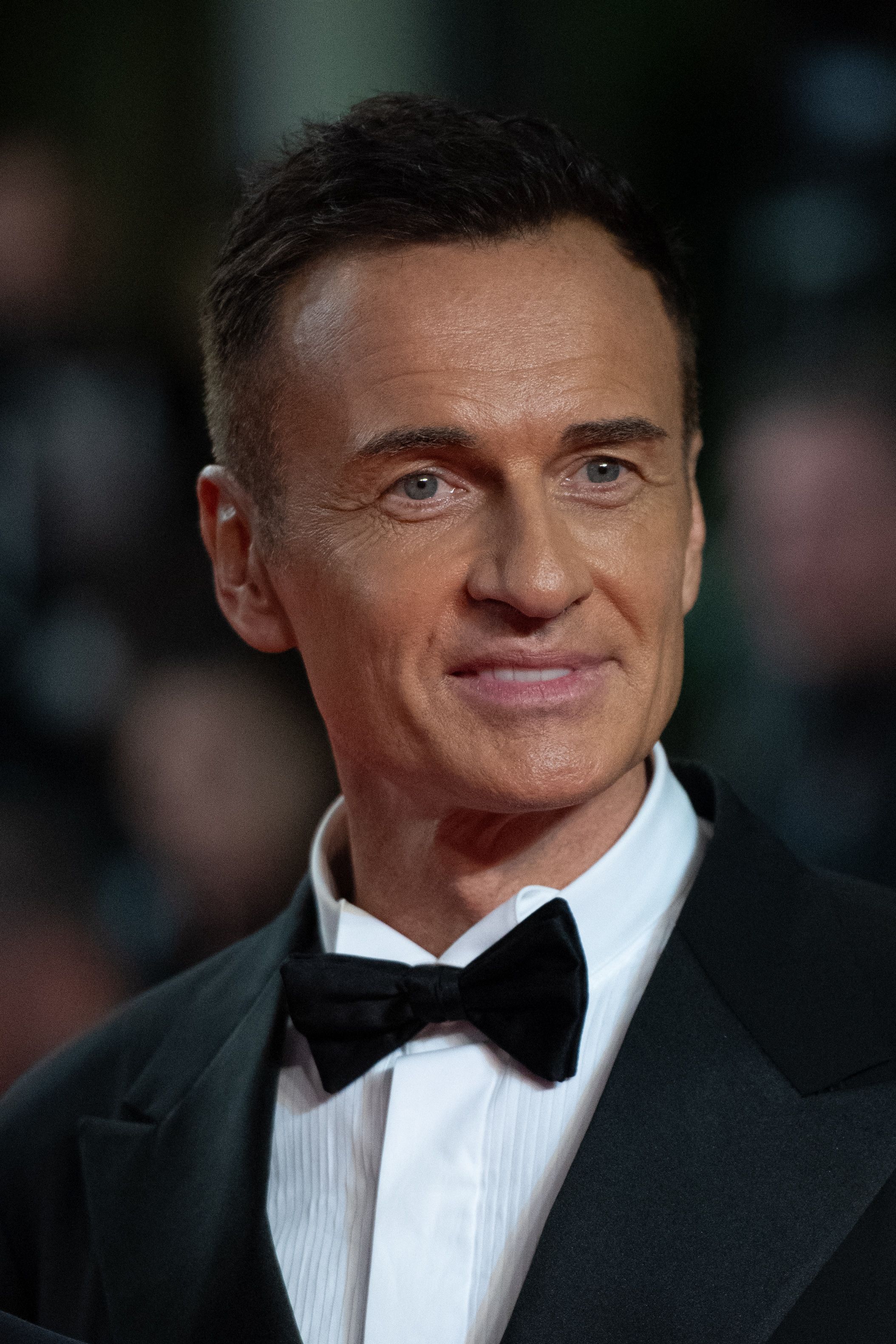 Headshot Of Julian McMahon
