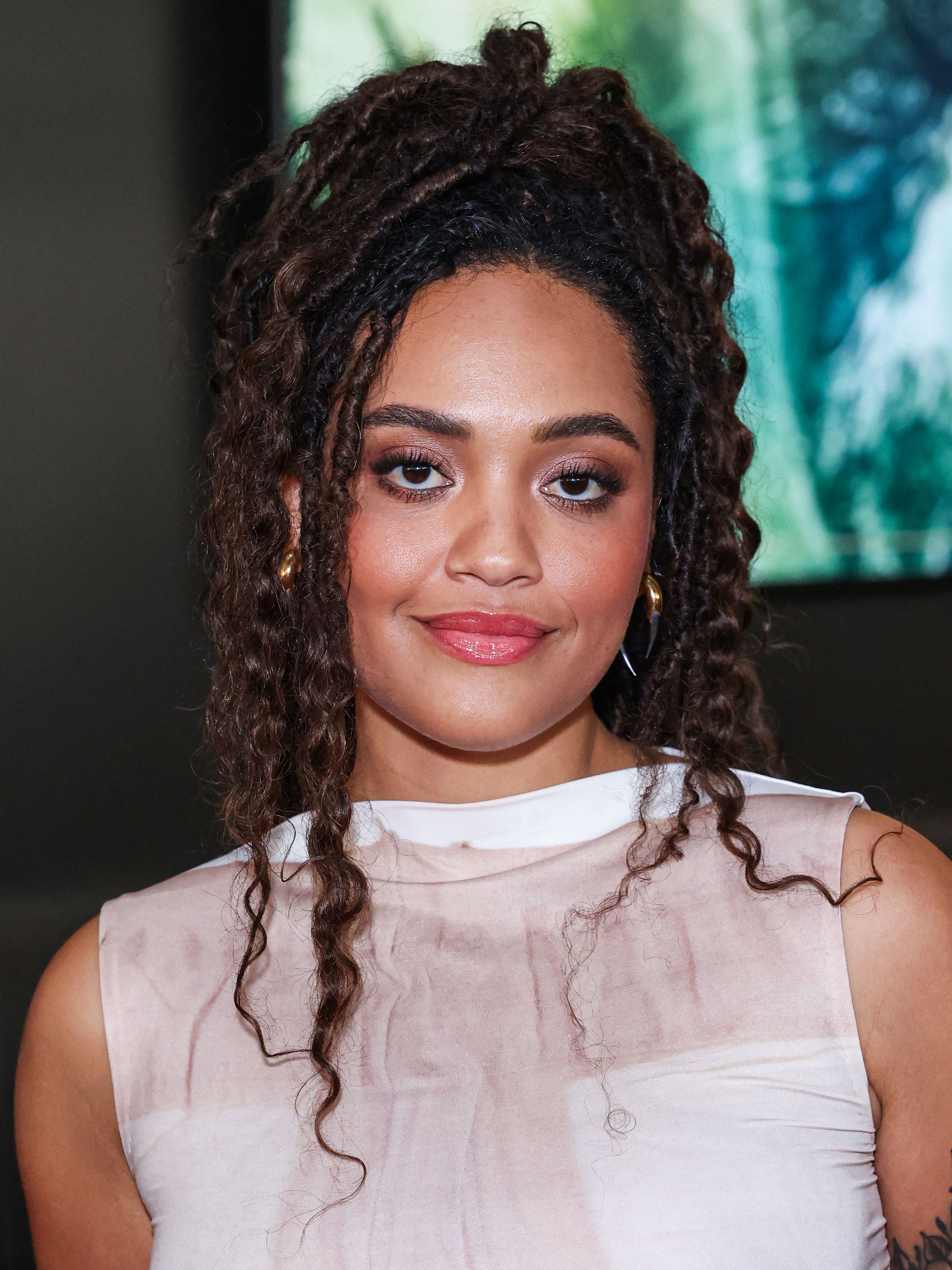 Headshot Of Kiersey Clemons