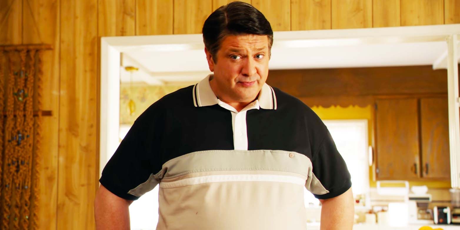 Lance Barber dans le rôle de George Cooper Sr. dans Young Sheldon saison 2, épisode 19-1