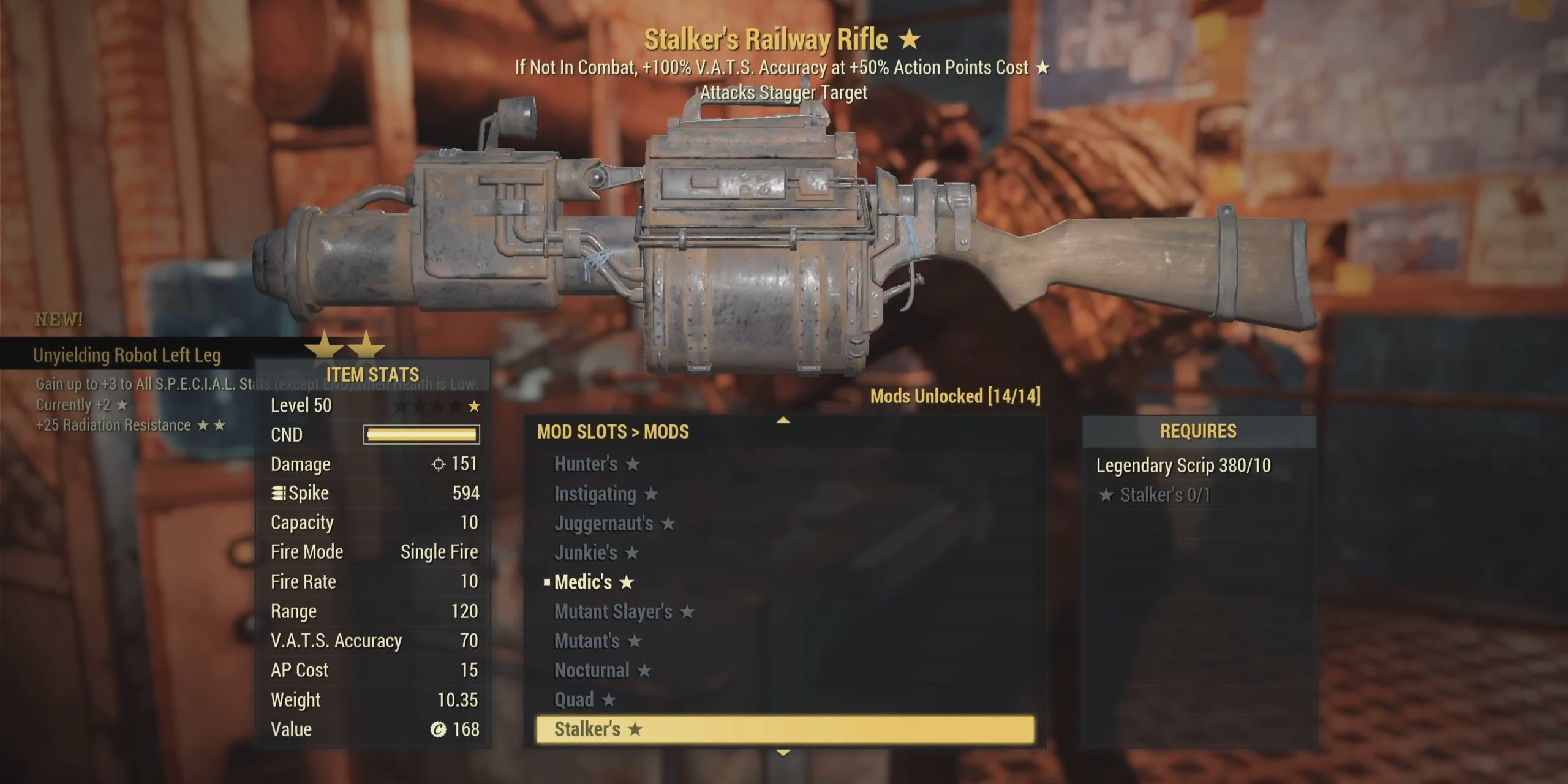 Um rifle ferroviário de Stalker sendo modificado em Fallout 76