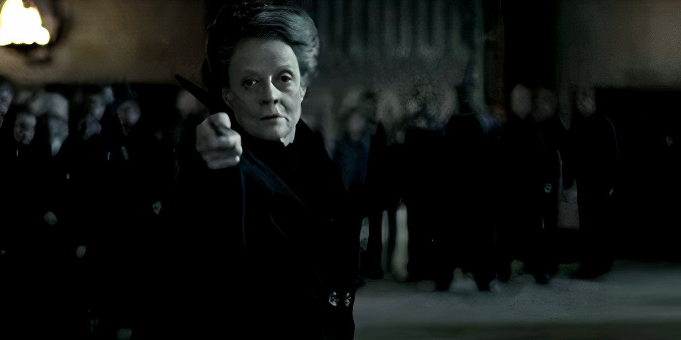 McGonagall levanta su varita para luchar contra Snape en Harry Potter y las Reliquias de la Muerte Parte 2