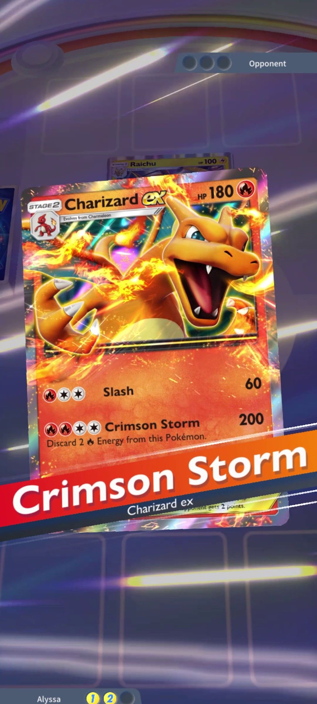 Batalha Pokémon TCG Pocket mostrando Charizard executando o movimento Crimson Storm.