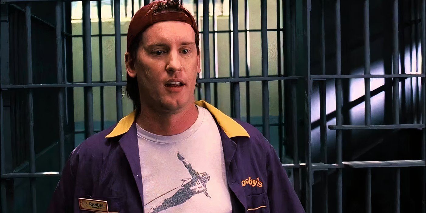 Randal in the prison cell in Clerks 2