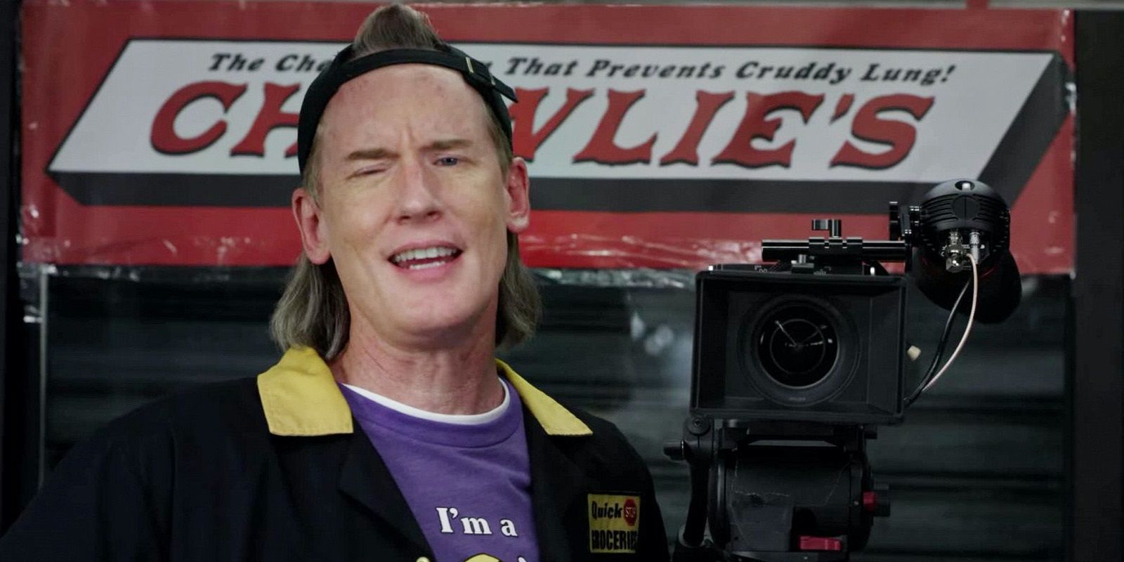 Randal avec une caméra dans Clerks III