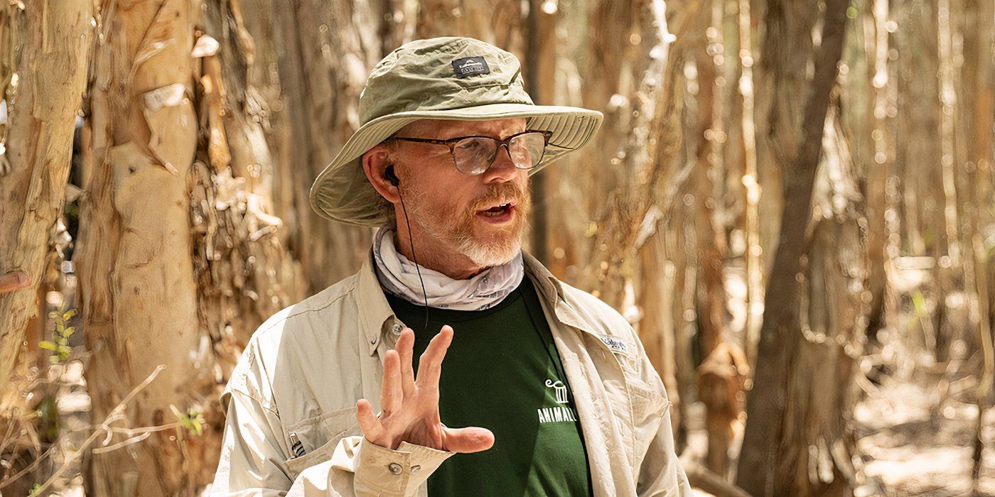 Ron Howard directs Eden in still from the set of the film