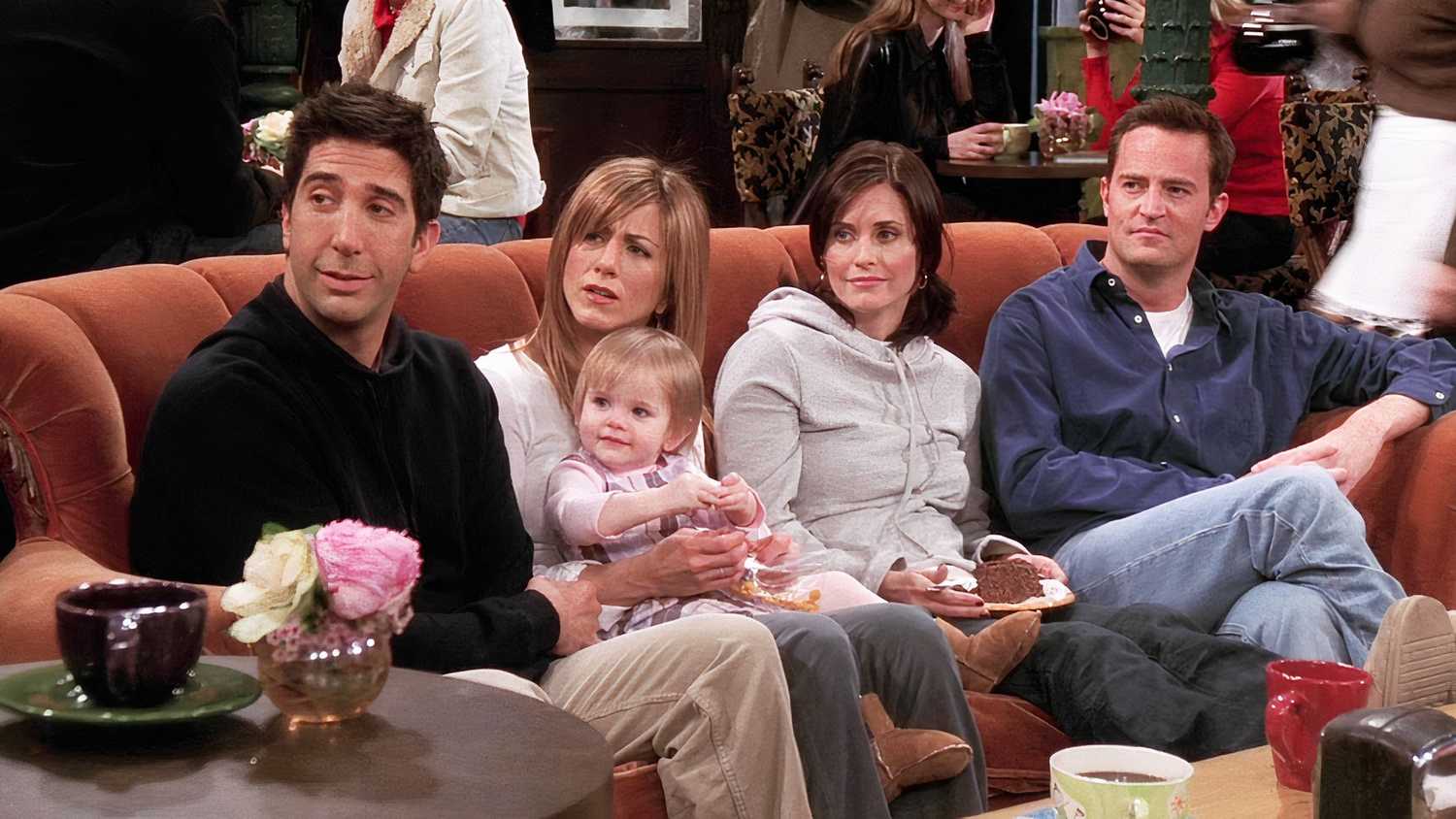 Ross, Rachel, Chandler and Monica on the couch in Friends season 10