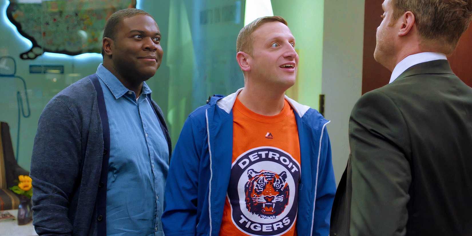Sam Richardson and Tim Robinson in Detroiters