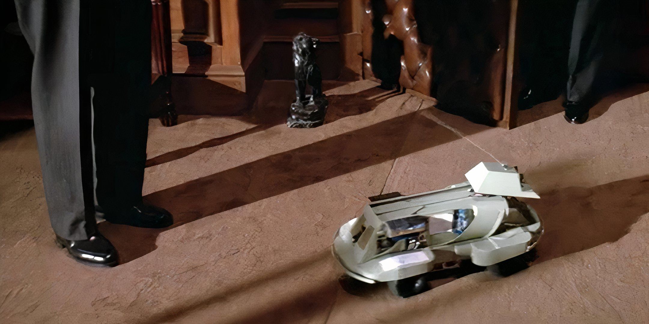 James Bond's 15 Most Ridiculous Gadgets Of All Time