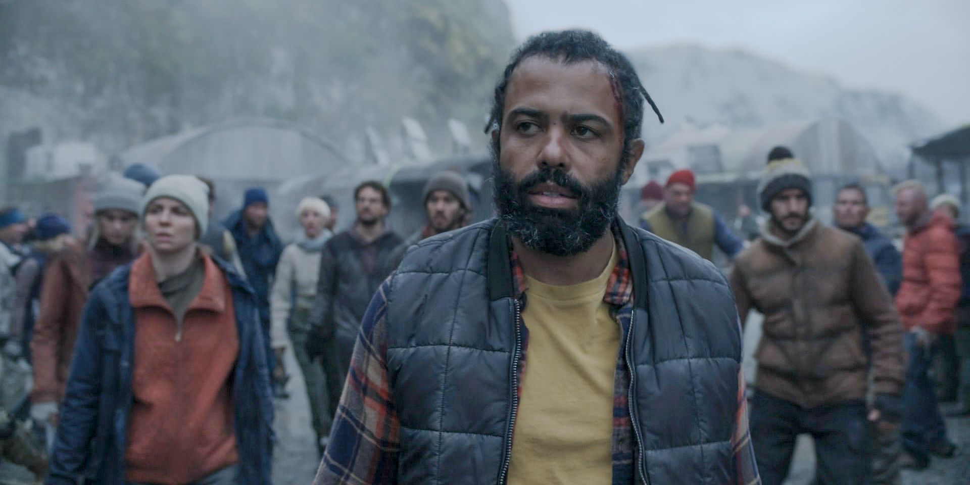 Layton (Daveed Diggs) leading New Eden to fight Nima's army in Snowpiercer Season 4 Episode 9