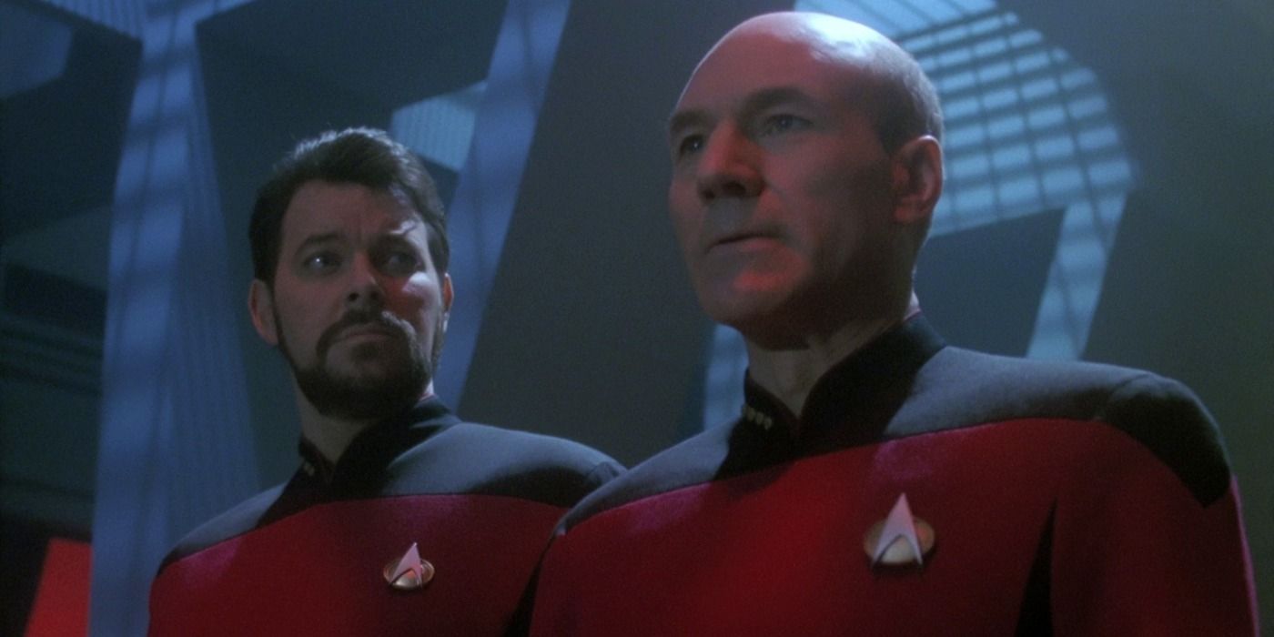 Captain Picard Is Just As Badass As Worf In Star Trek: TNG's First Big Klingon Episode