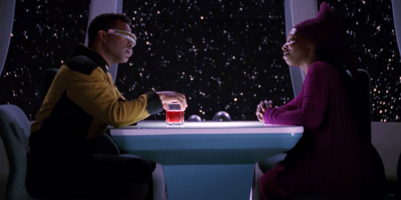 7 detalles de Star Trek: TNG "Yesterday's Enterprise" que te perdiste