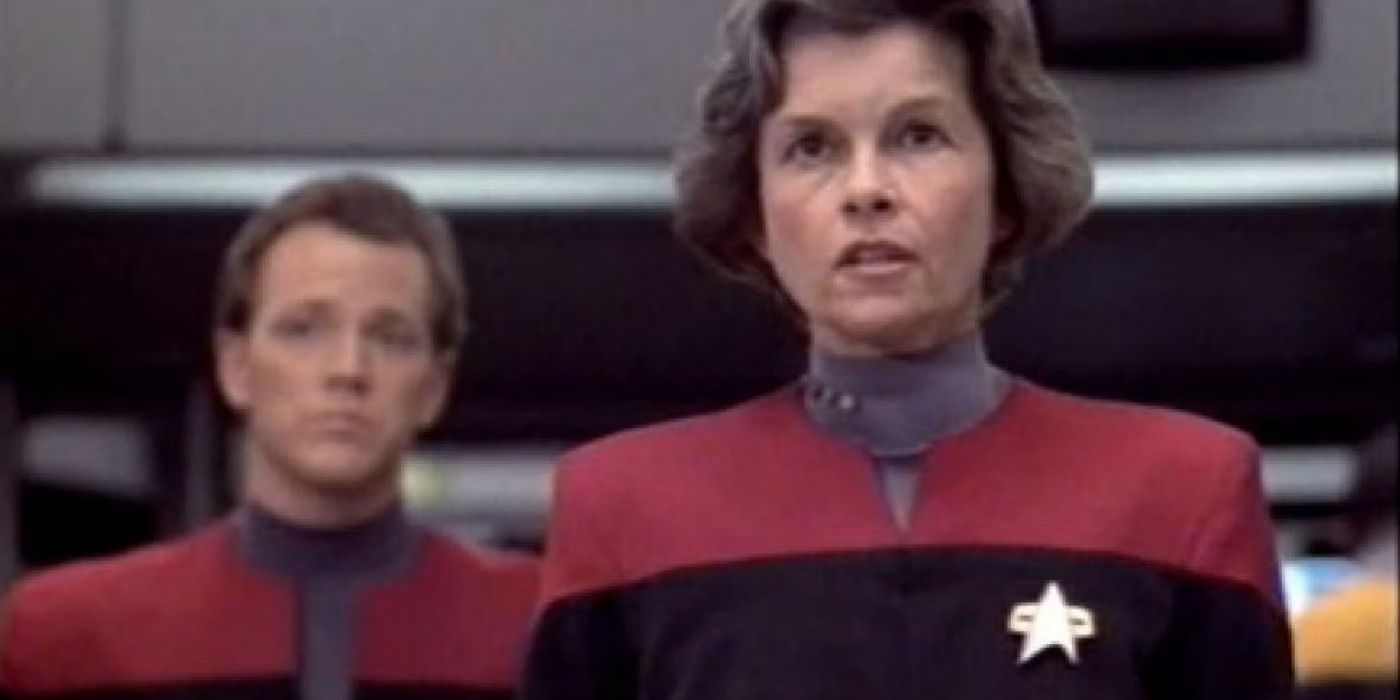 10 Star Trek Characters Who Were Replaced (& By Whom)