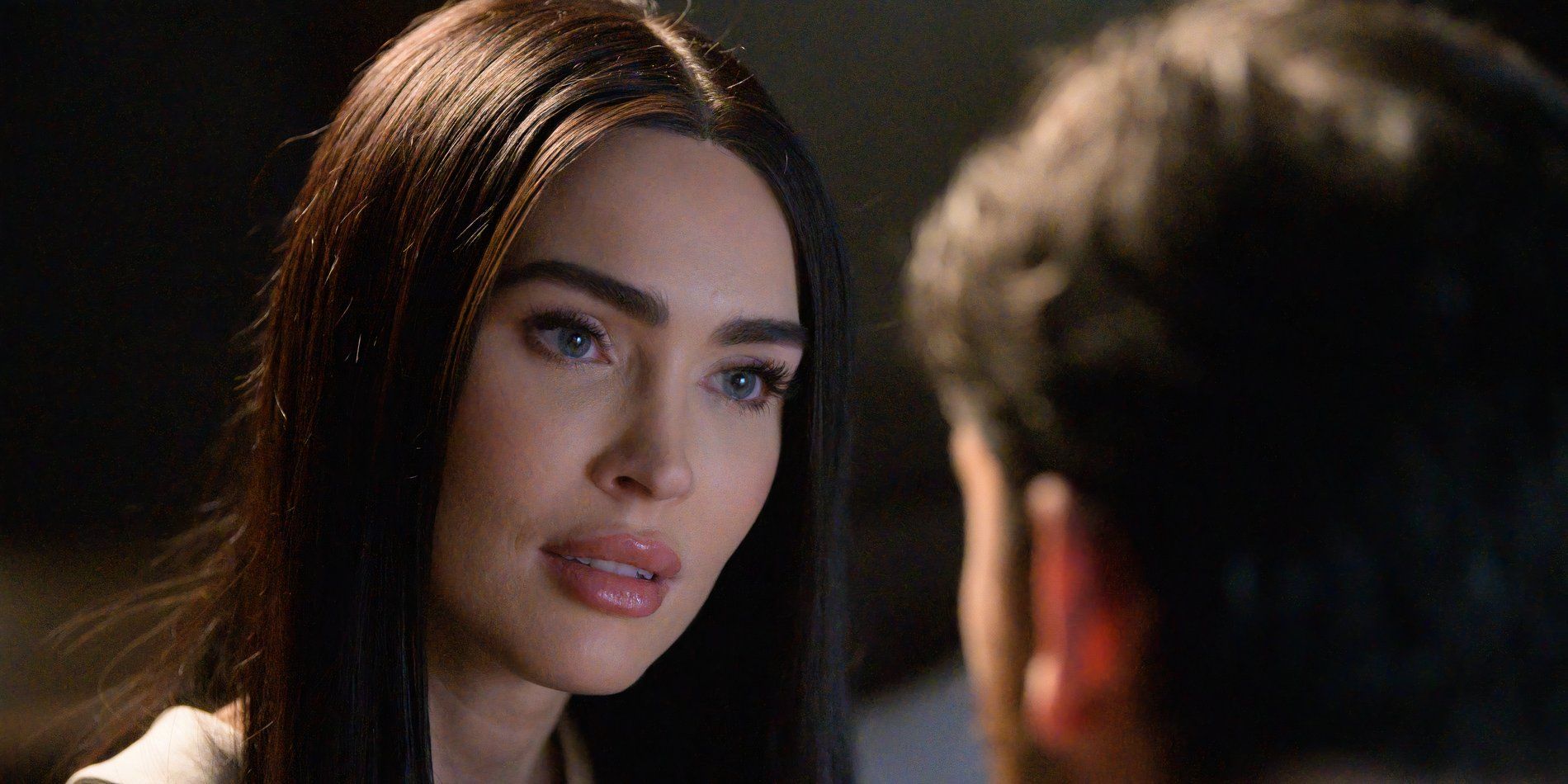 El director de Subservience explica el enfoque de Megan Fox para jugar con un Android