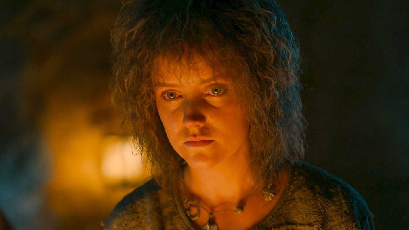 Nori (Markella Kavenagh) crying in The Lord of the Rings: The Rings of Power Season 2 Episode 4