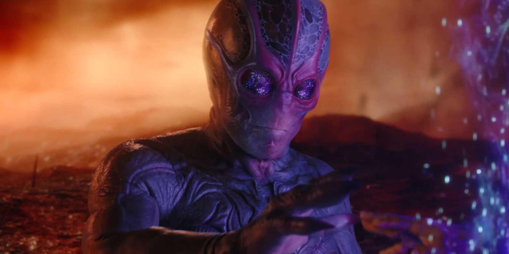 Alan Tudyk as Harry Vanderspeigle in Resident Alien