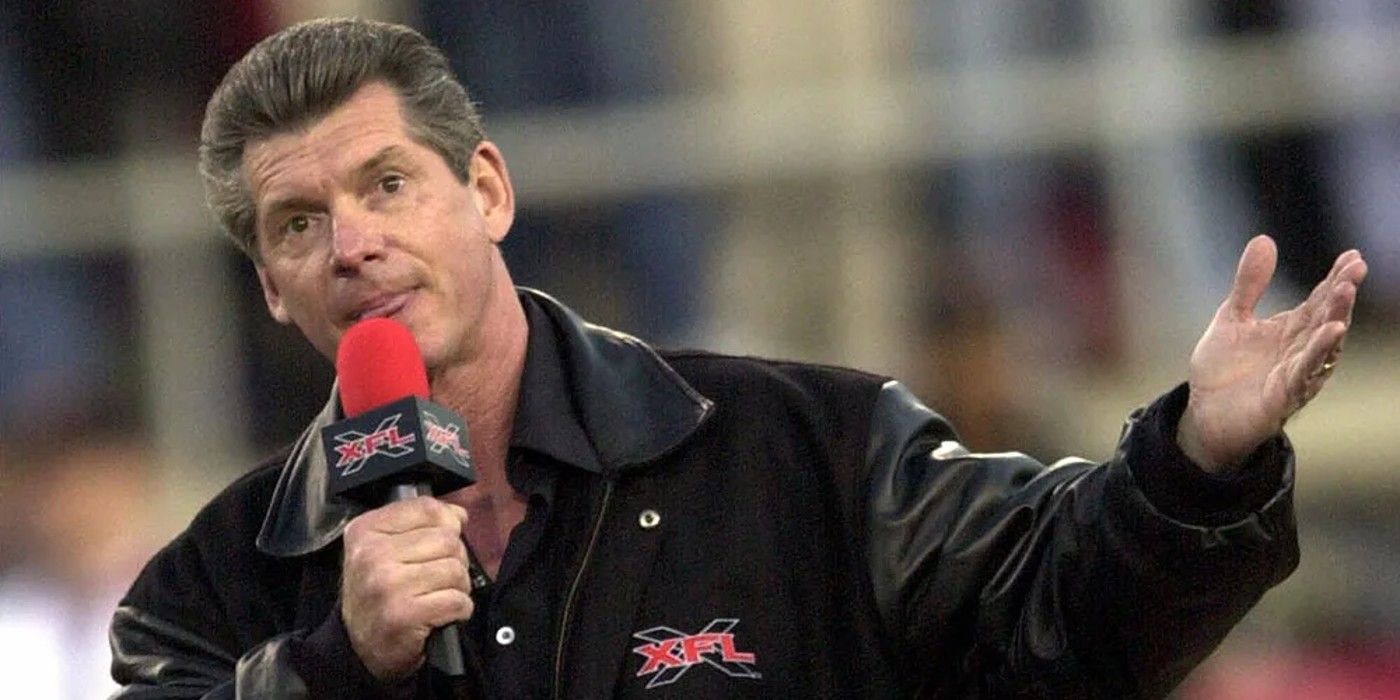 Presidente da WWE, Vince McMahon, em um evento XFL