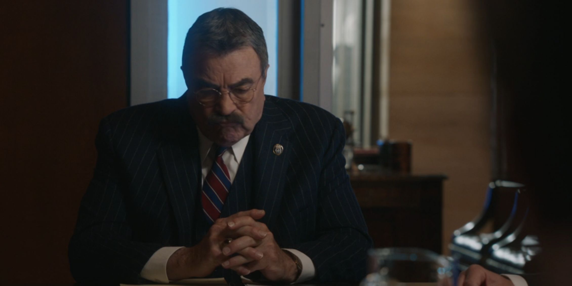 La sinopsis del episodio 14 de la temporada 14 de Blue Bloods revela cómo regresan dos ex miembros del elenco