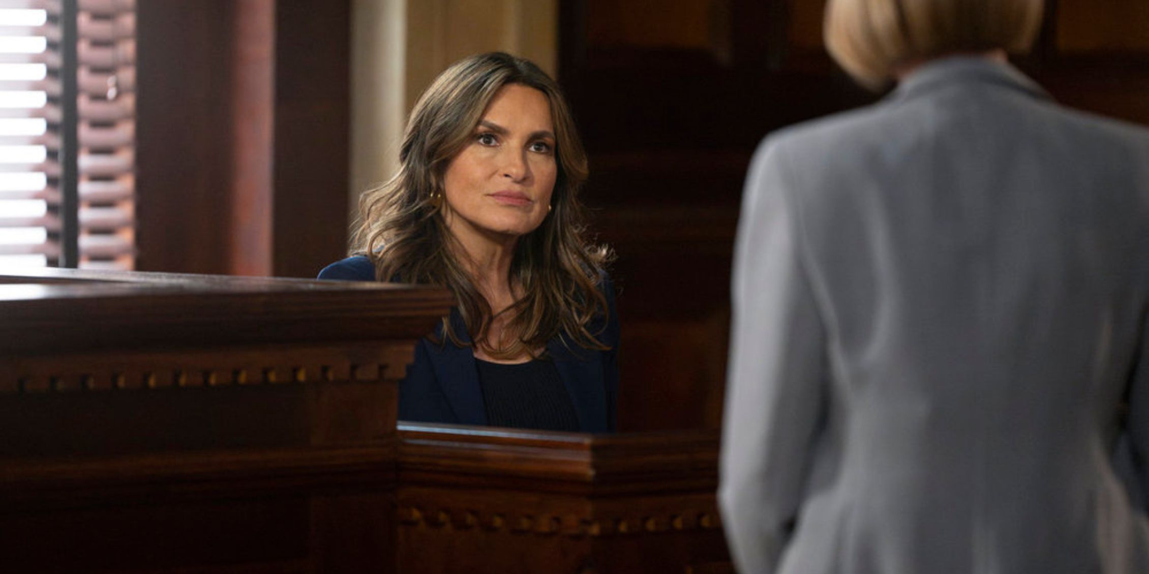 Benson's Law & Order Season 24 Reunion With SVU's Divisive DA Failed To Address A Lingering Mystery