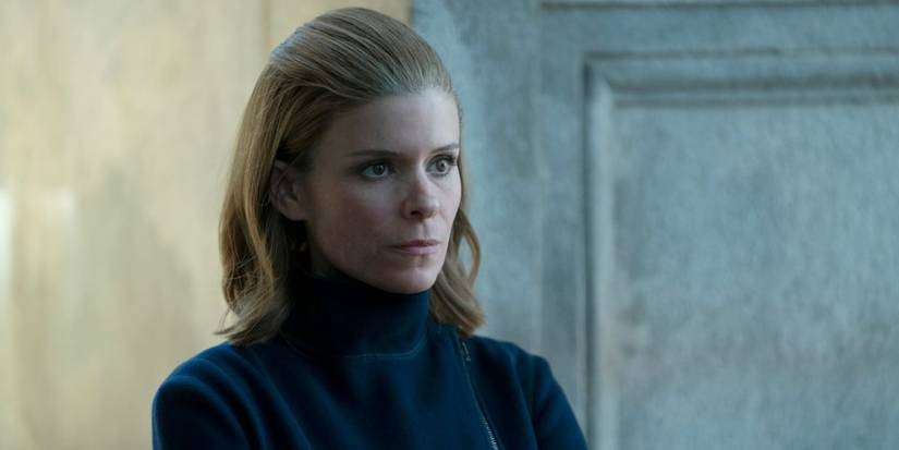 Ashley Poet (Kate Mara) staring angrily in Class of 09.