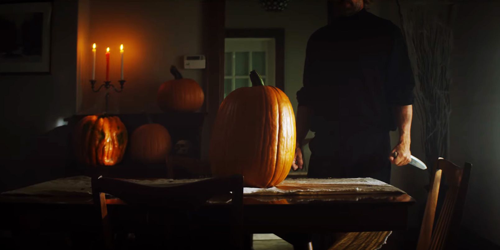 8 Biggest Differences Between Hulu's Carved Movie & The Original Short Film