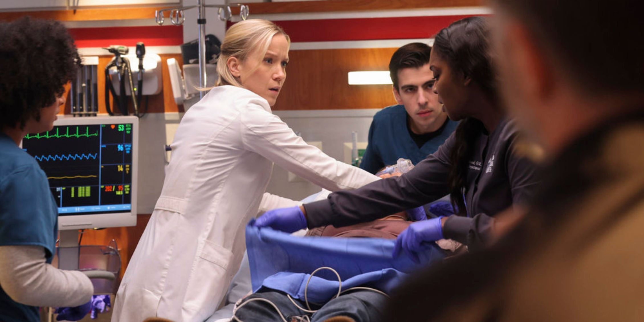 Chicago Med Hannah continues resuscitating a patient who is already gone