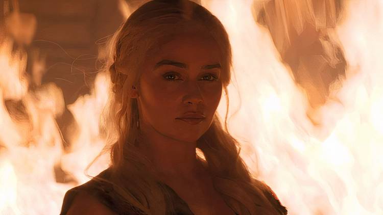 Daenerys Targaryen (Emilia Clarke) standing among flames in Game of Thrones season 6, episode 4