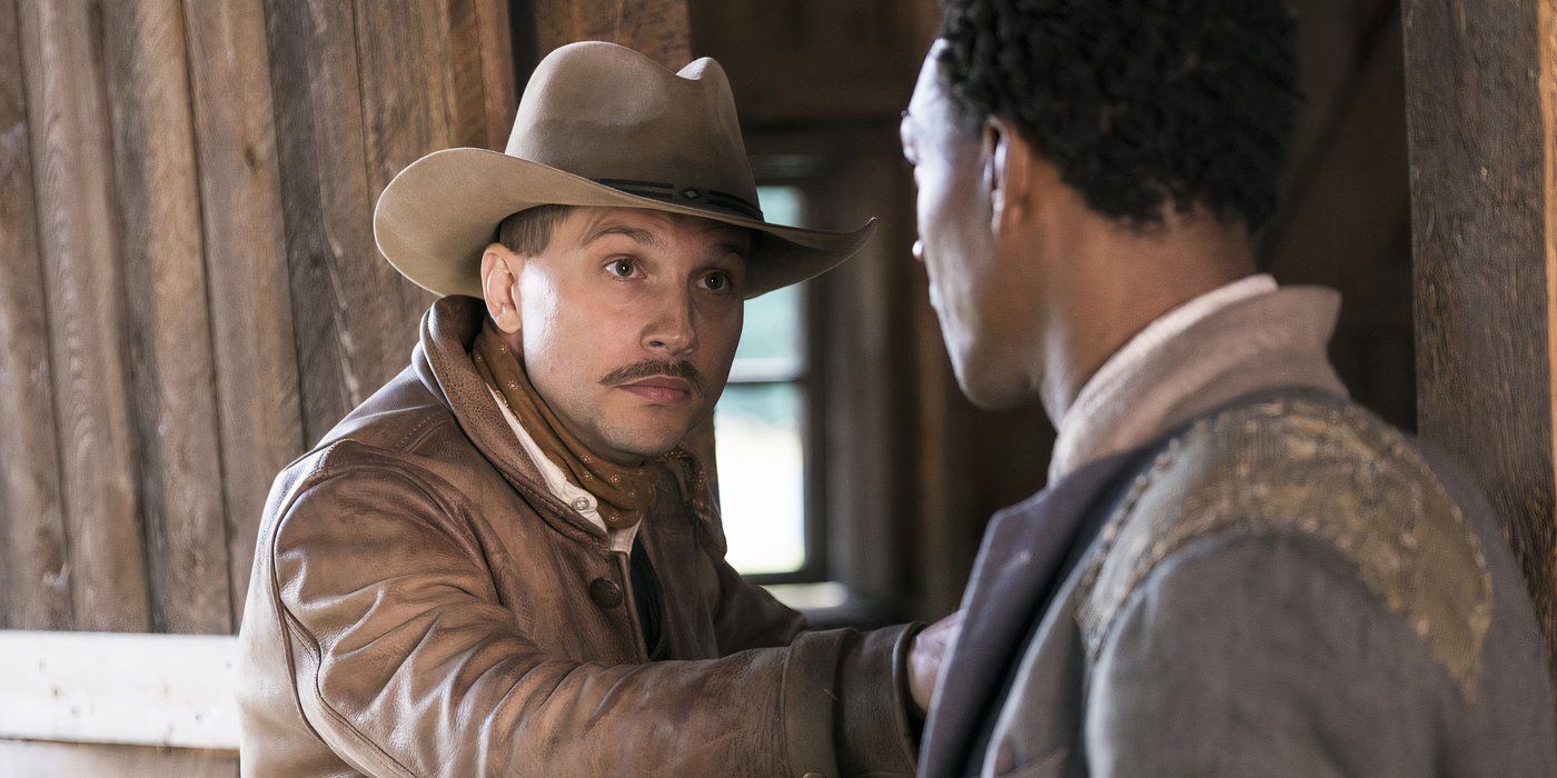 Damnation 2017 - Arnold Pinnock and Logan Marshall-Green talking in a stable 