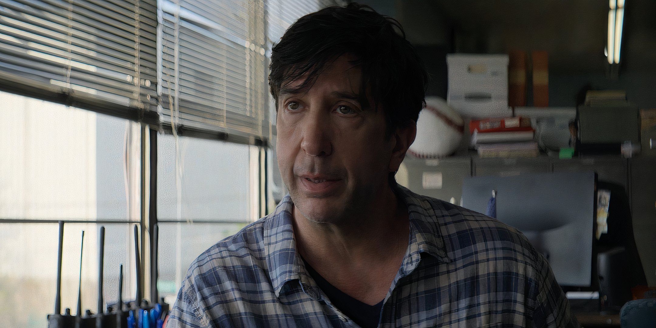 David Schwimmer's Anthony looking upset while talking to someone in Goosebumps The Vanishing