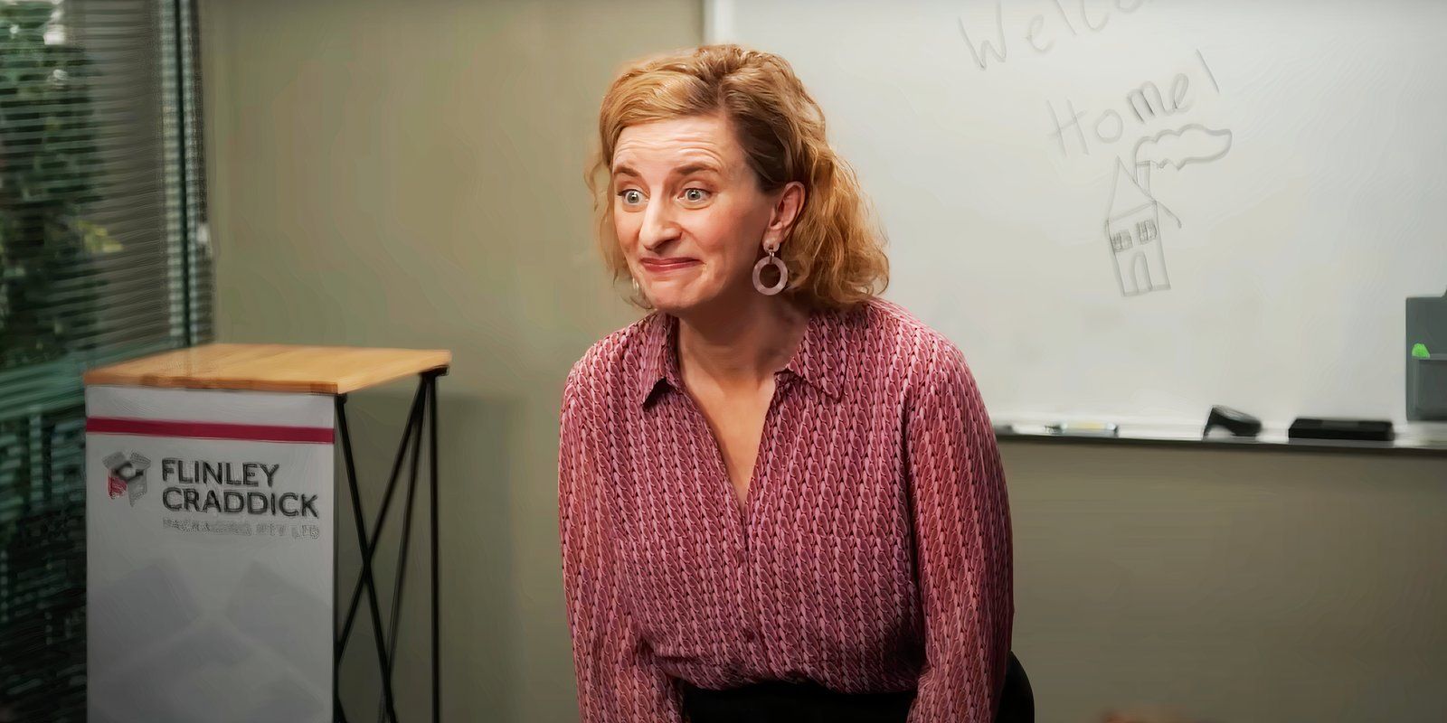 Felicity Ward as Hannah Howard during a presentation in 2024's The Office