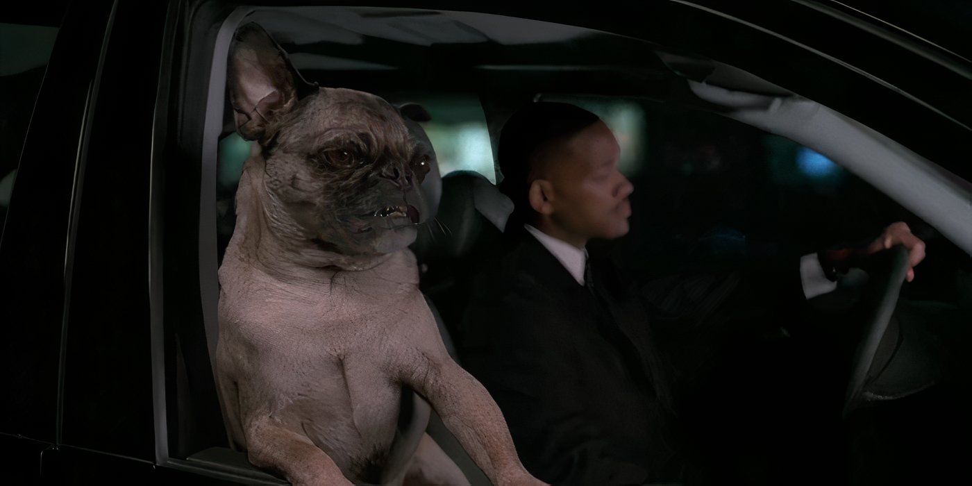 Frnak the Pug singing in a car in Men in Black II