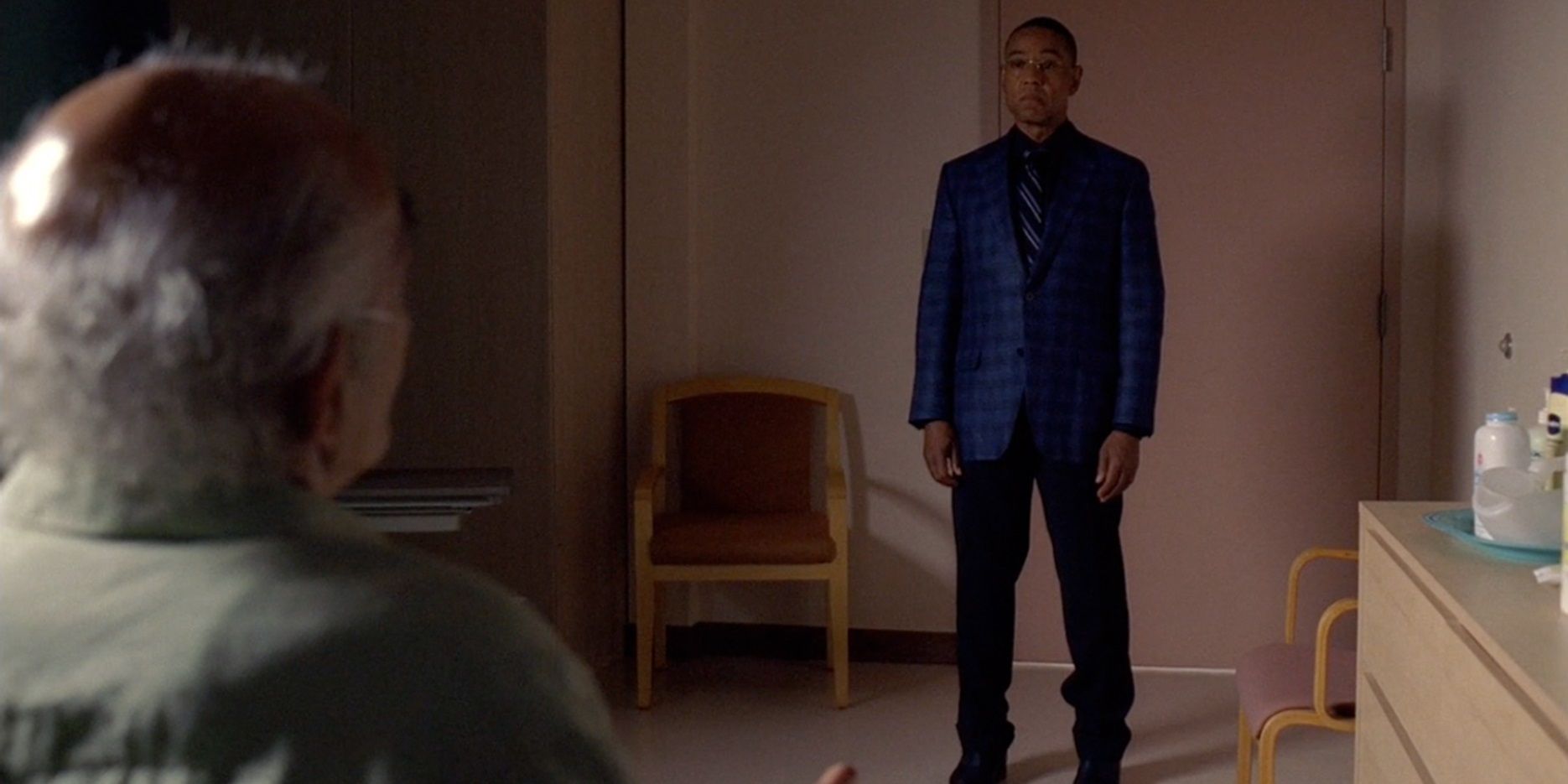 Breaking Bad's Iconic Gus Fring Death Scene Broke The Show's Rules, But It Still Became One Of TV's Greatest Moments