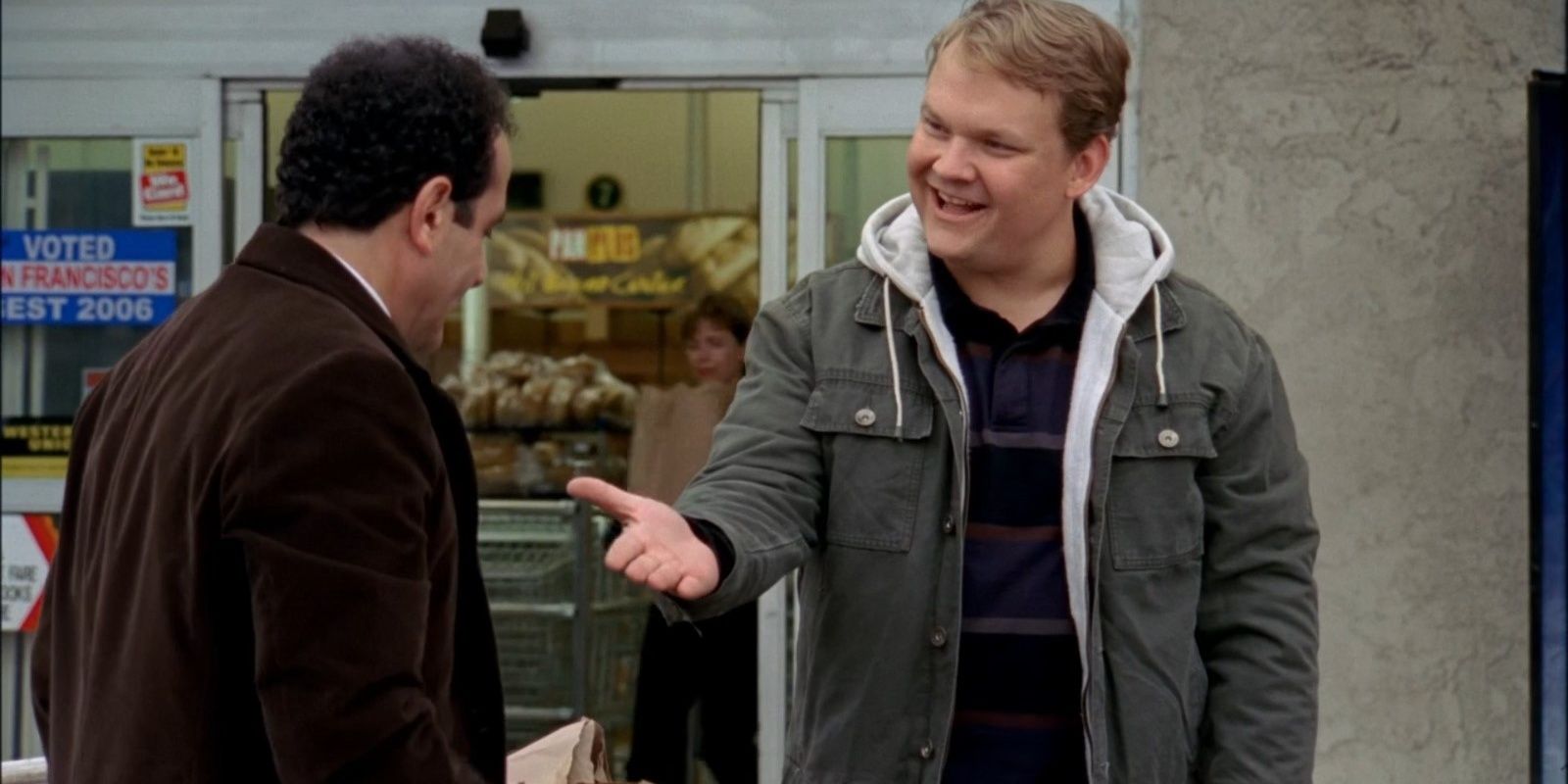 Hal Tucker (Andy Richter) se apresentando em "Mr. Monk Makes A Friend"