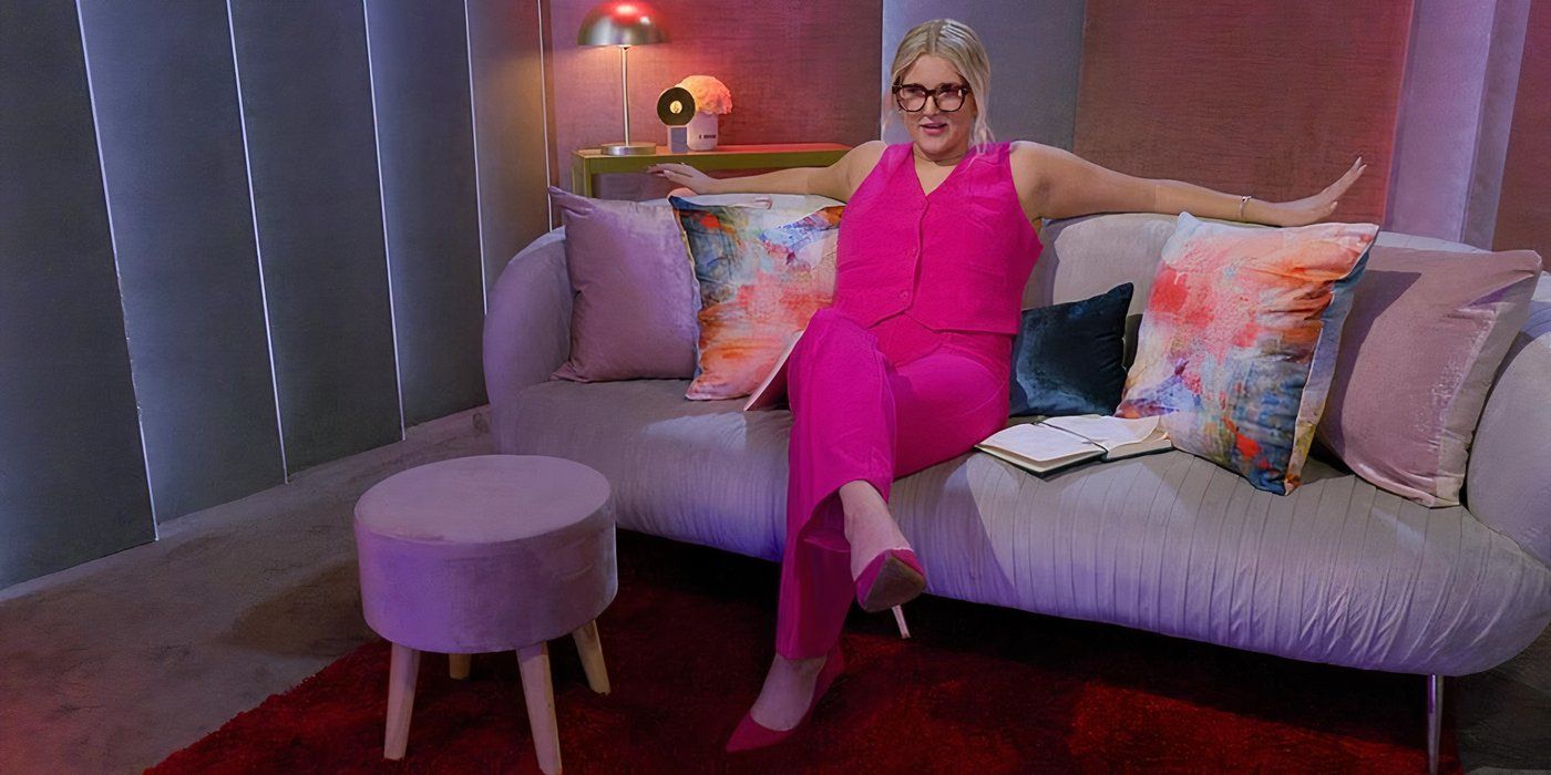 Love Is Blind season 7 Hannah Jiles in a pink outfit while in the pods