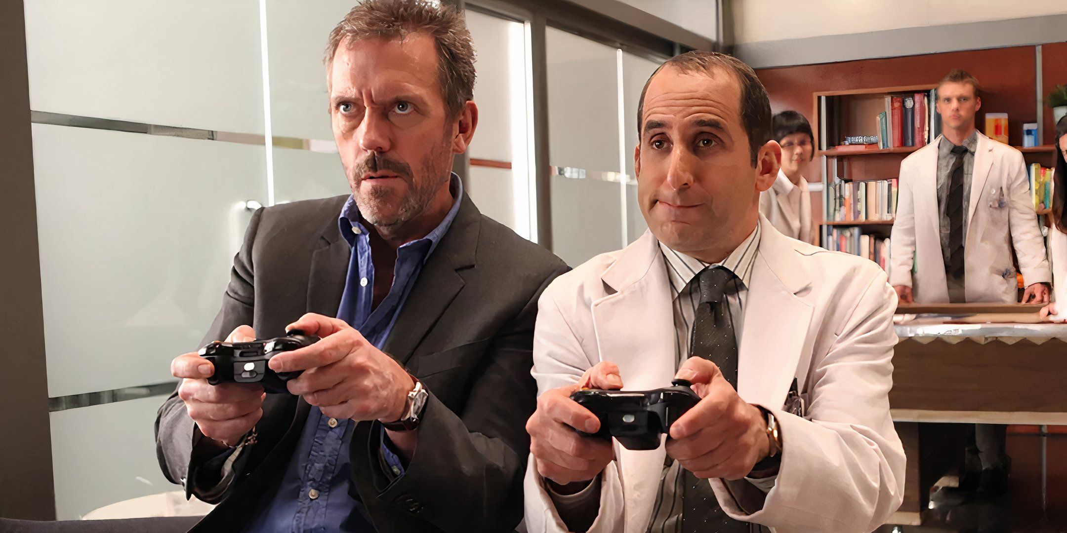 Smile 2's Peter Jacobson On Joining Horror Franchise, Character With Knowledge Of The Smiler's Rules & House