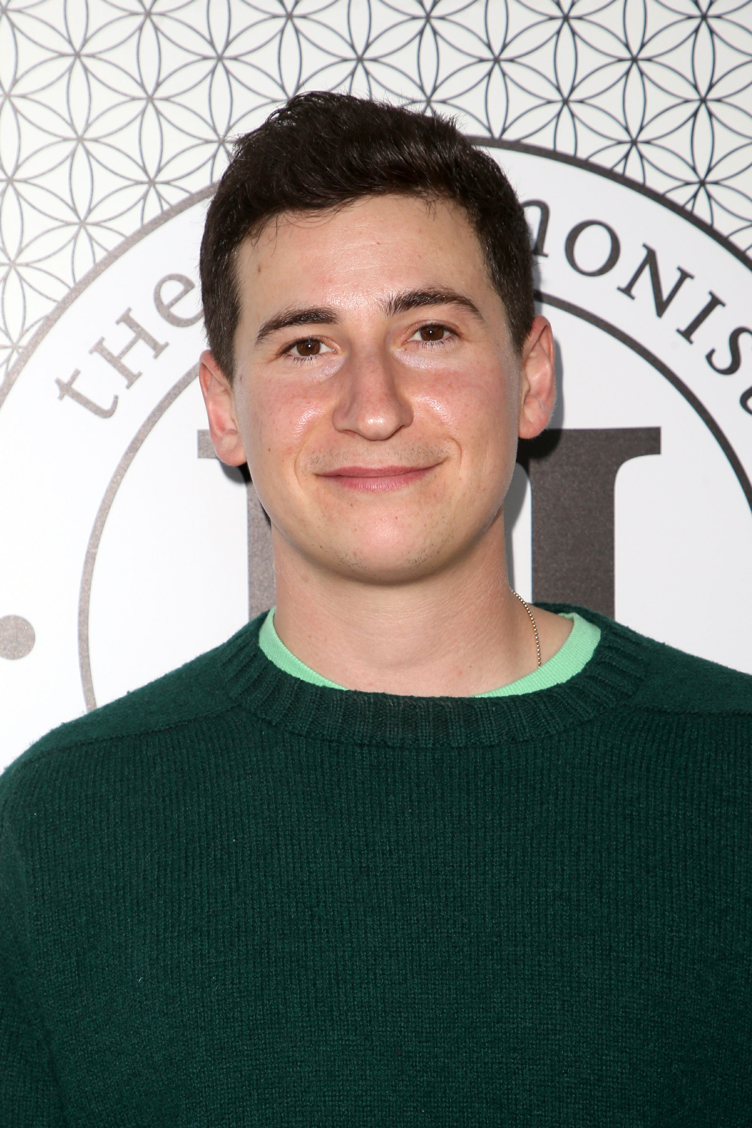 Headshot of Sam Lerner