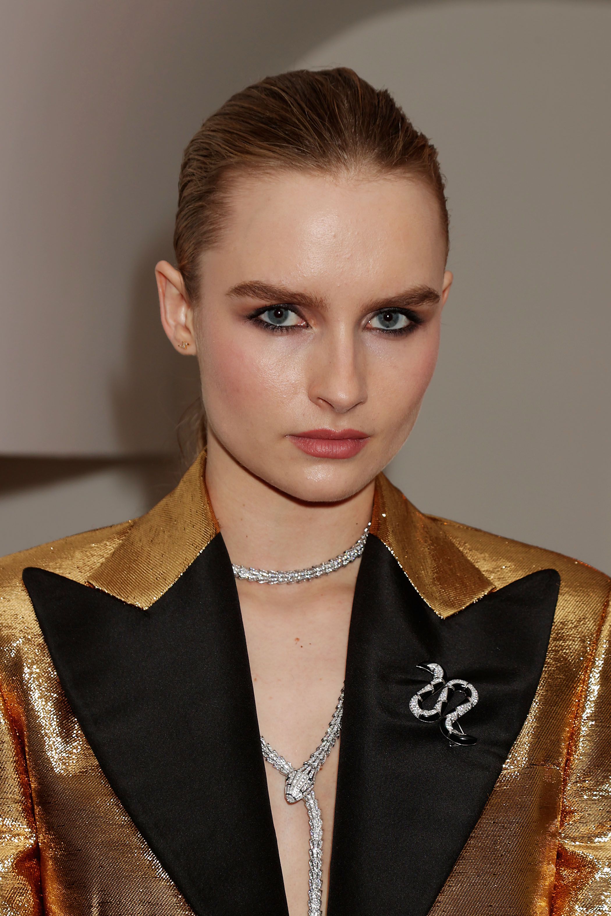 Headshot Of Olivia DeJonge