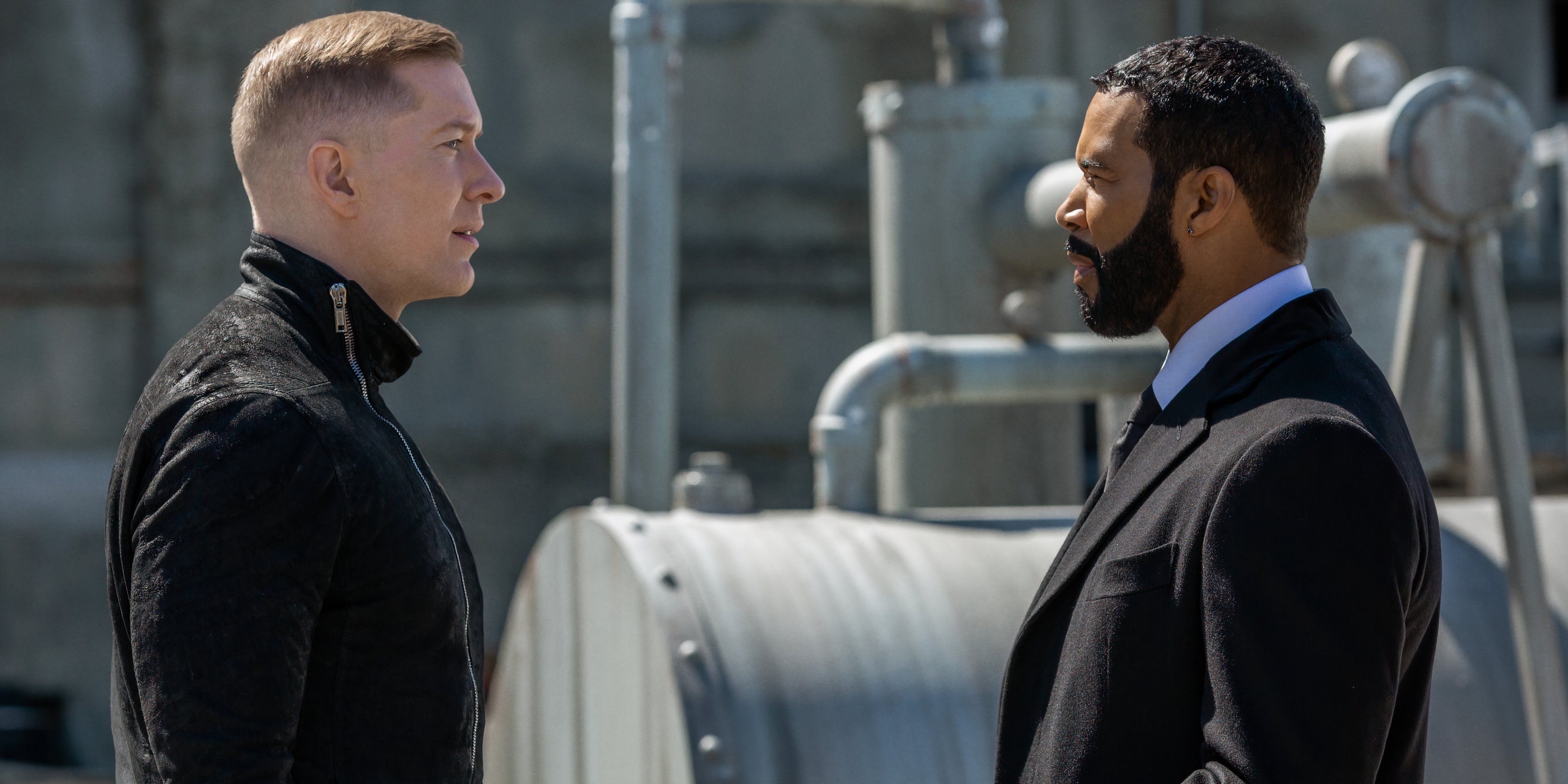 Joseph Sikora como Tommy Egan y Omar Hardwick como Ghost in Power