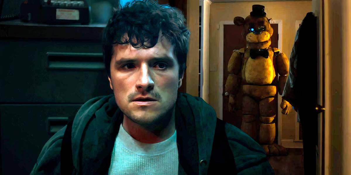Fnaf 2 Golden Freddy In The Hallway Five Night's At Freddy's 2 V2.2