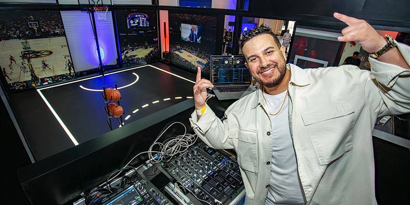 Love Is Blind Habibi Khatab Hindi showing rock n roll sign with a DJ set next to him.