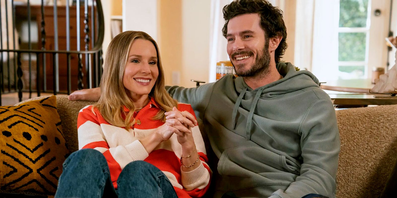 Kristen Bell y Adam Brody están sentados en el sofá, nadie quiere eso