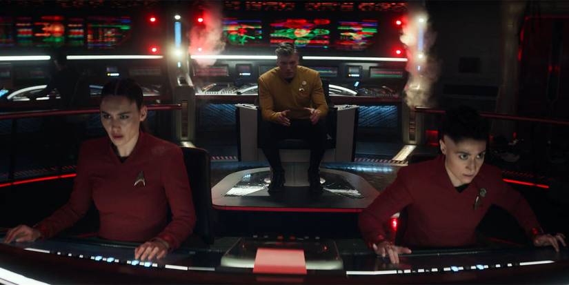 La'an Noonien-Singh (Christina Chong), Christopher Pike (Anson Mount), and Erica Ortegas (Melissa Navia) on the bridge of the Enterprise in Strange New Worlds