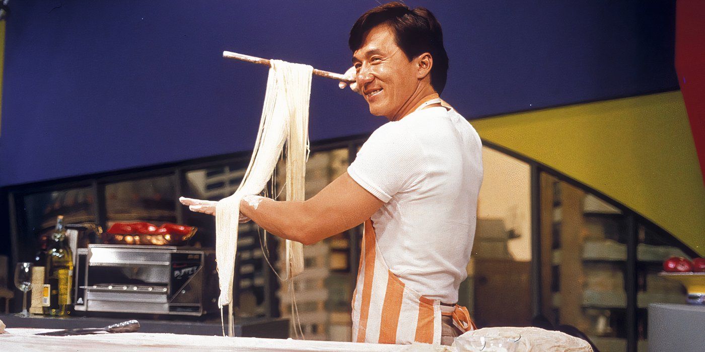 Mr. Nice Guy Jackie Chan como un chef famoso que usa un delantal mientras prepara un plato. 