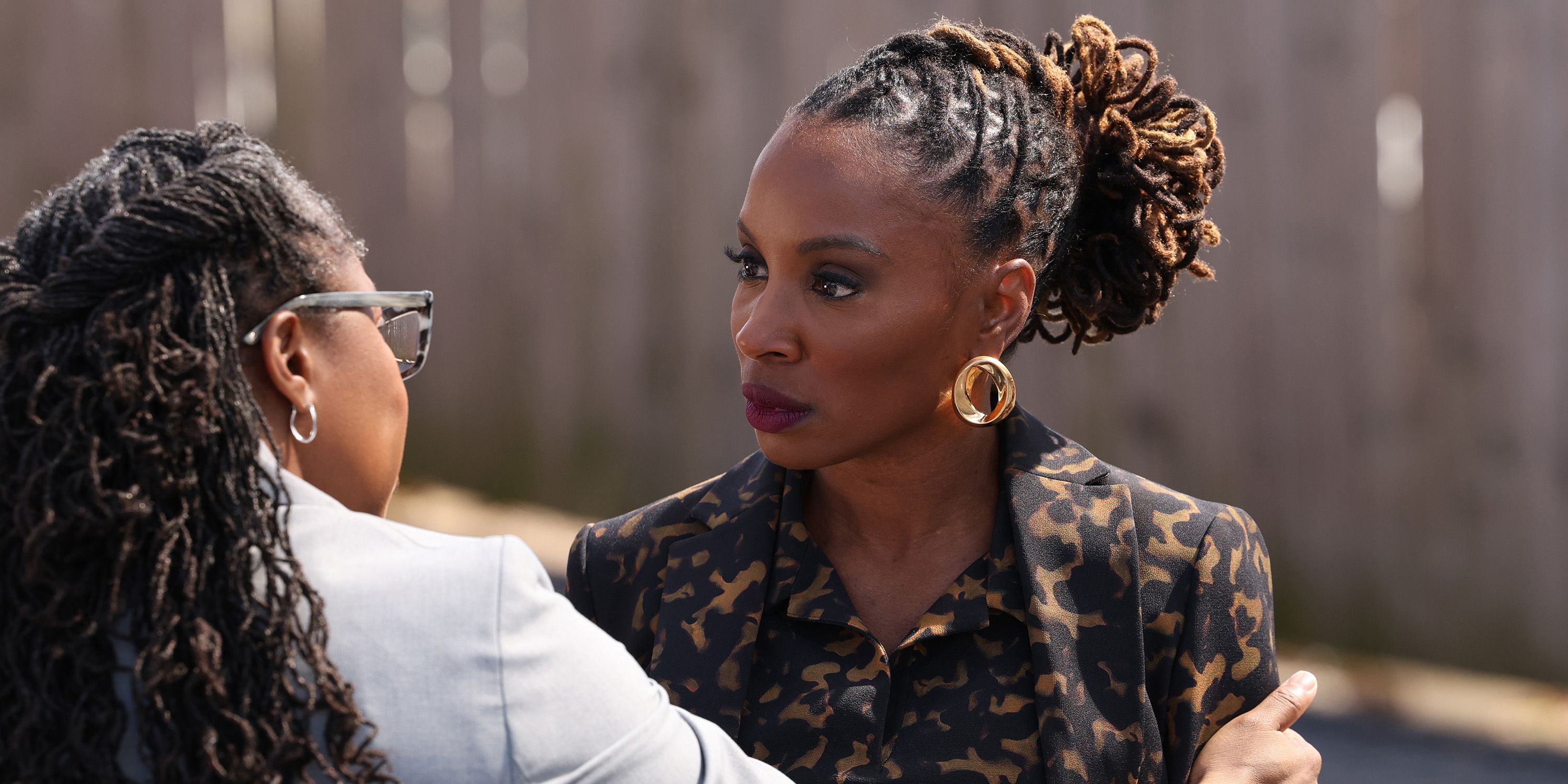 La estrella encontrada Shanola Hampton habla sobre Dark Headspace de Gabi en la temporada 2: "Ella ha hecho algo que es moralmente corrupto"