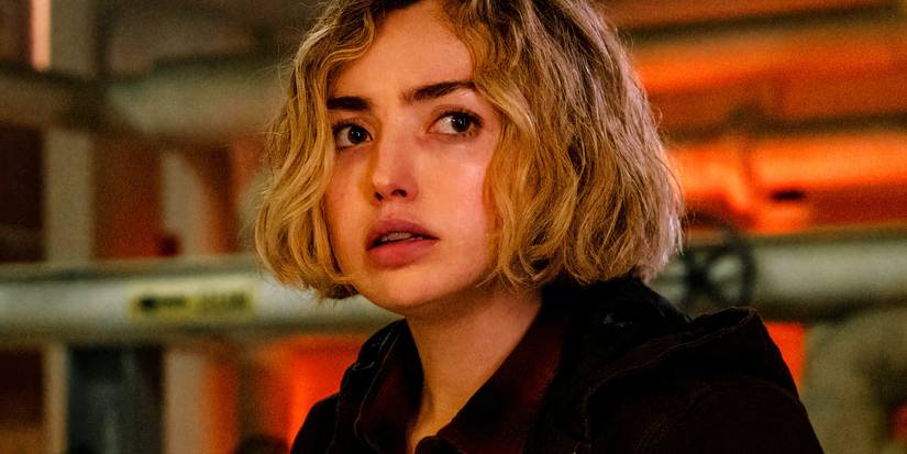 Peyton List looking distressed in School Spirits season 2